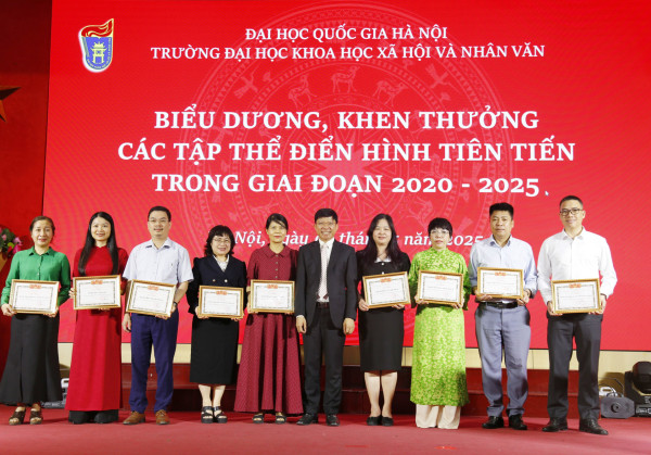 Hội nghị điển hình tiên tiến cấp trường: tôn vinh những tập thể, cá nhân có thành tích xuất sắc trong giai đoạn 2020-2025