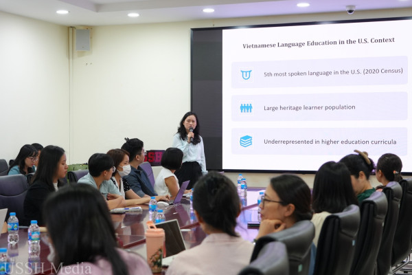 Nghiên cứu và giảng dạy tiếng Việt cho người nước ngoài trong môi trường học thuật ở Việt Nam và thế giới