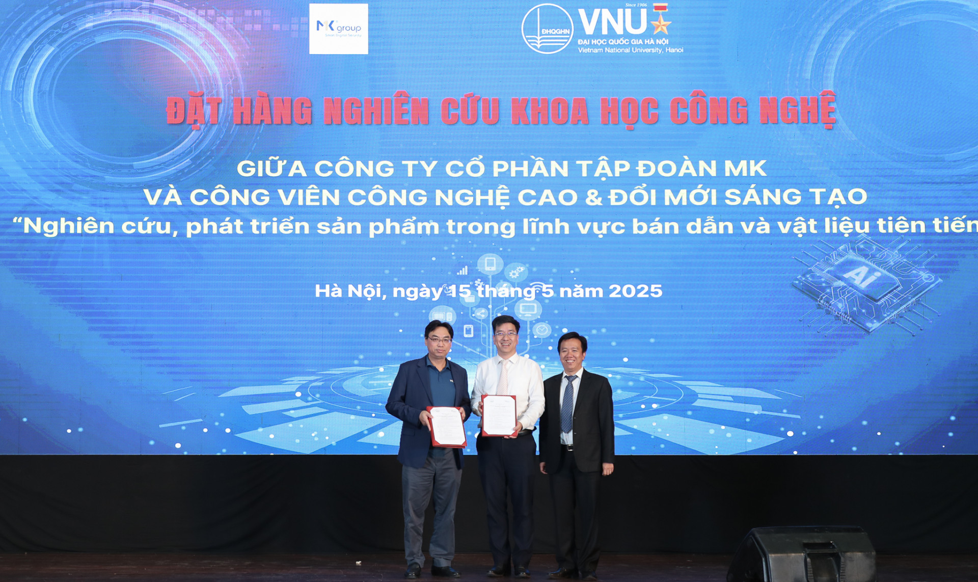 VNU Hoi nghi KHCN va DMST 2025 (11)